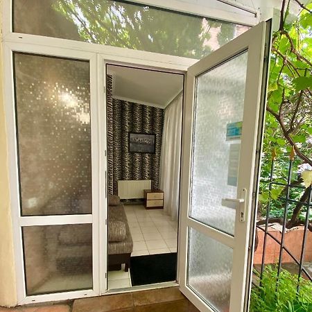 Ek Apartments أوديسا المظهر الخارجي الصورة